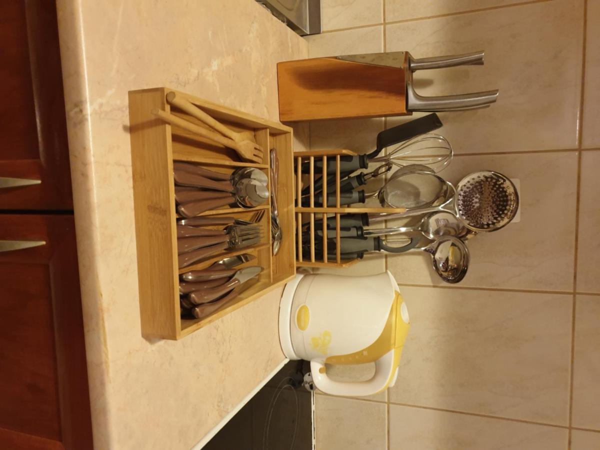Lemon Tree Hotel Donji Seget Екстериор снимка