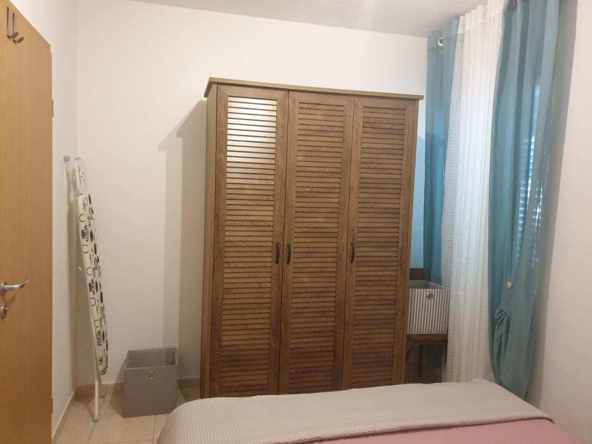 Lemon Tree Hotel Donji Seget Екстериор снимка