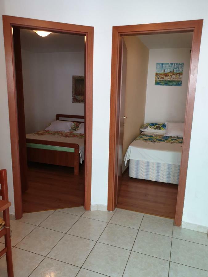 Lemon Tree Hotel Donji Seget Екстериор снимка